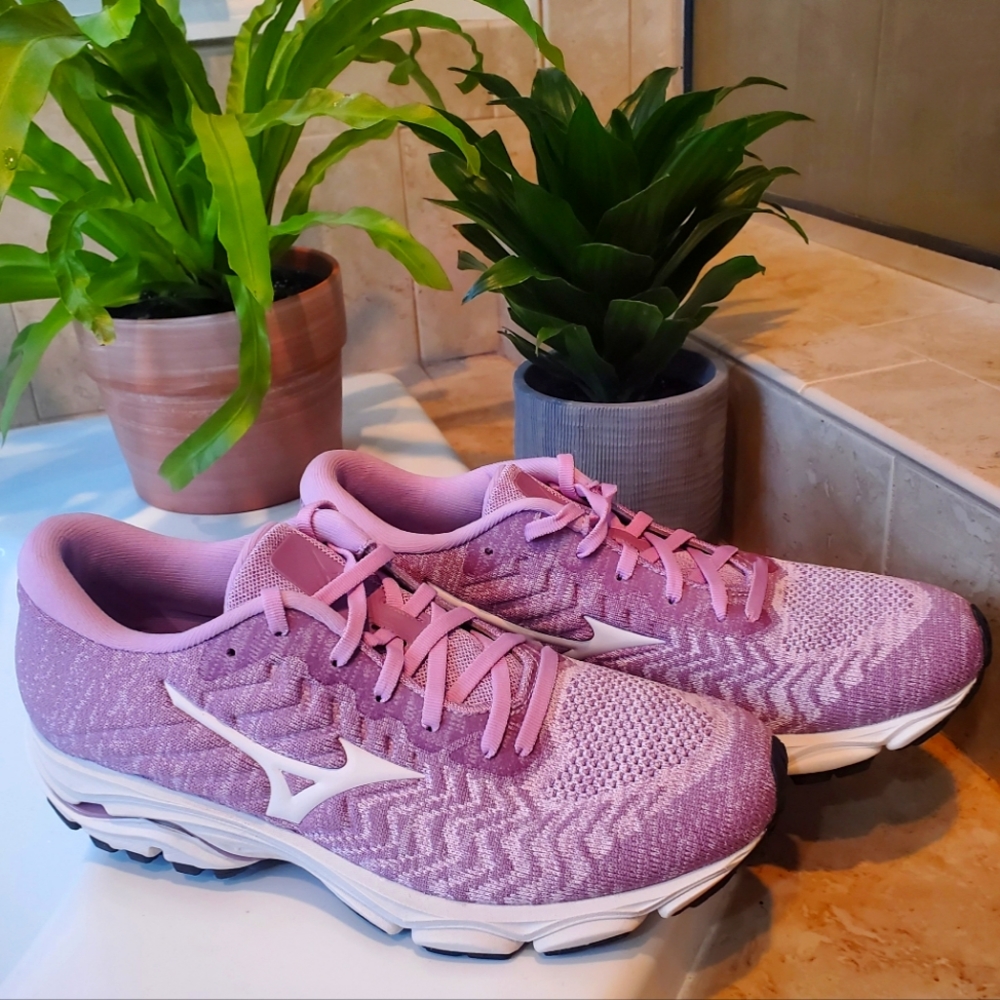 Mizuno Wave Insipre 16 Waveknit | Women's Size 10